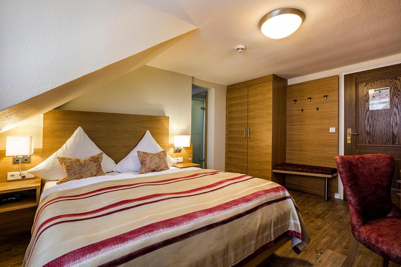 Hotel Neuwarft Altbau Dagebüll エクステリア 写真